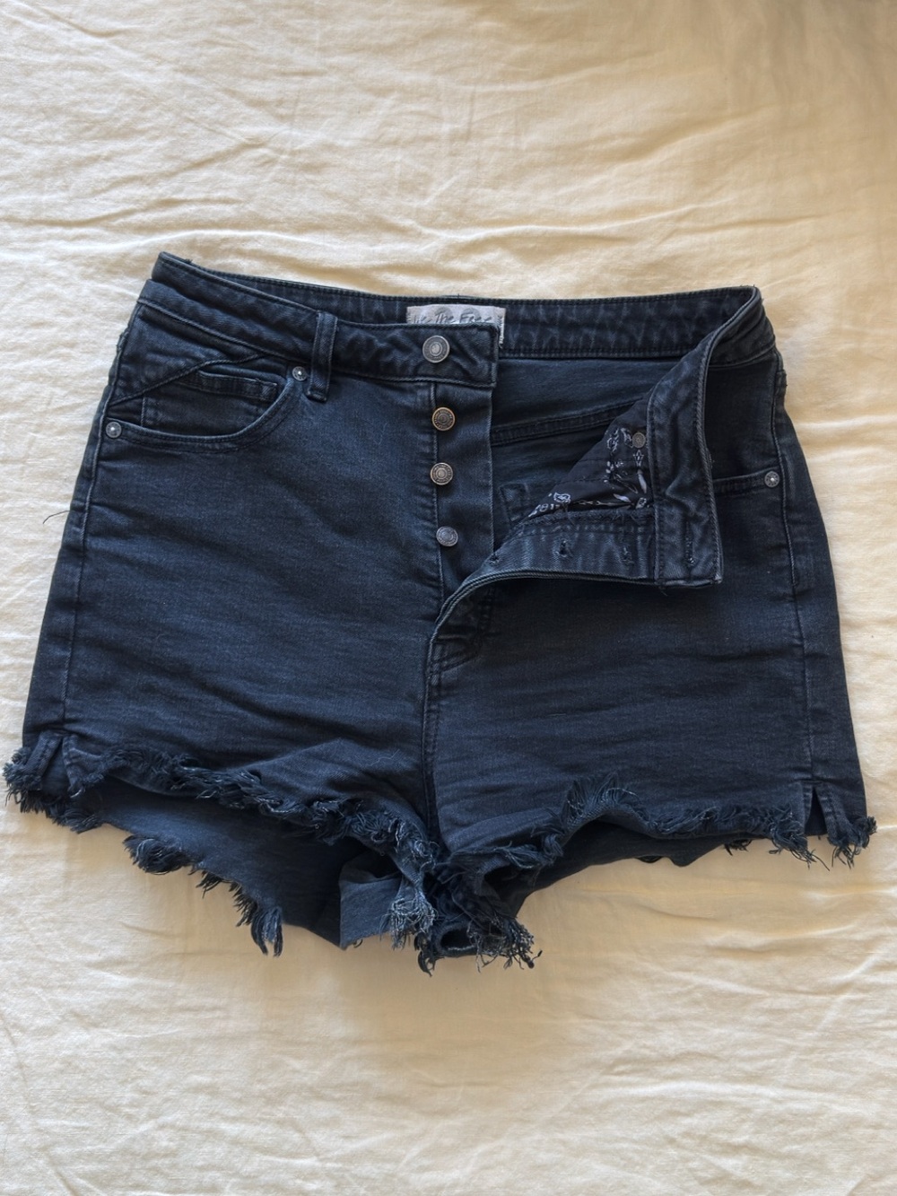 CRVY High-Rise Vintage Shorts